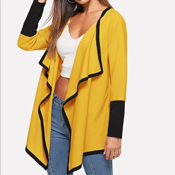 SOLD: Yellow Waterfall Collar Cuff Coat - Picture 4 of 4